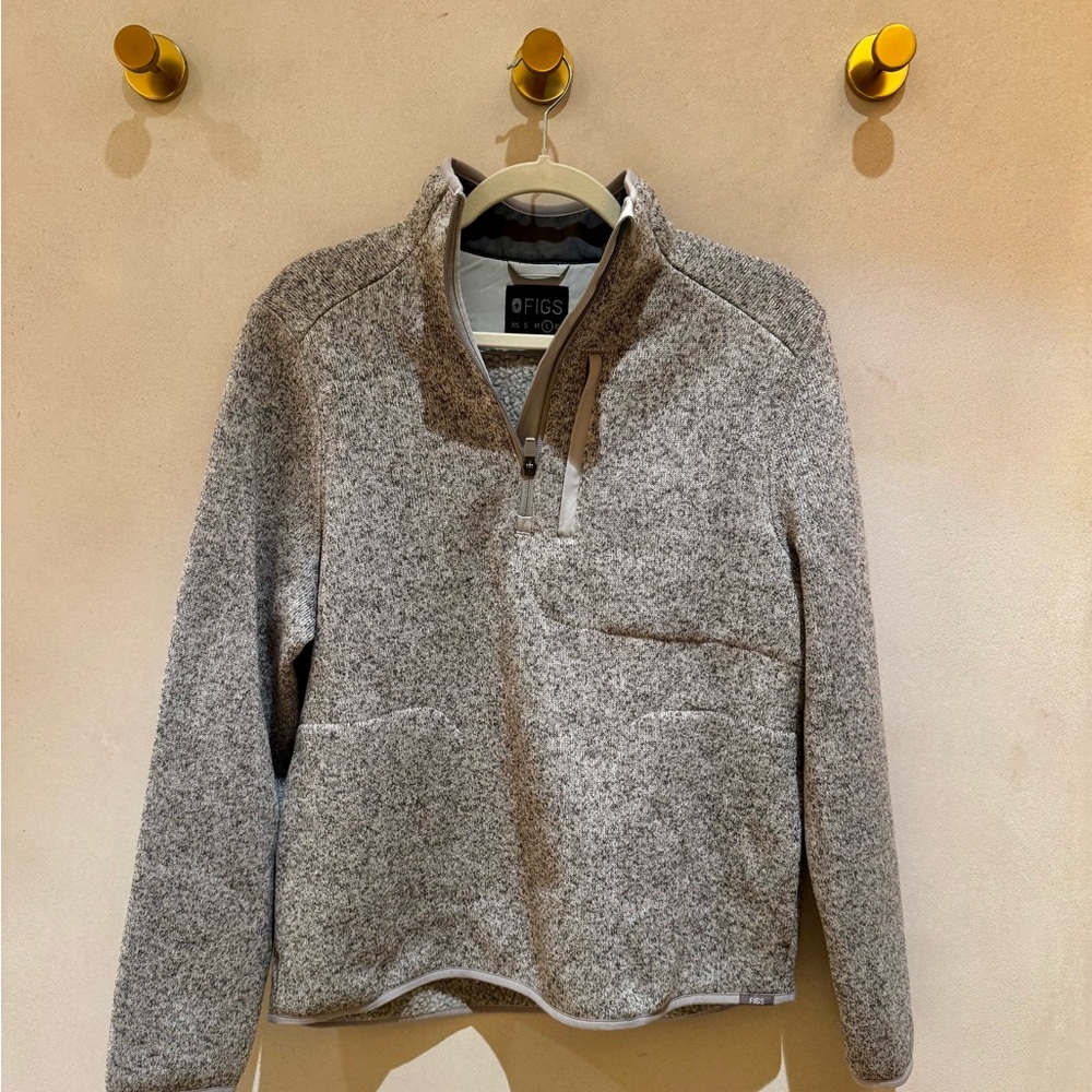 Figs Women's Heathered Gray Quarter-Zip Pullover Sweater